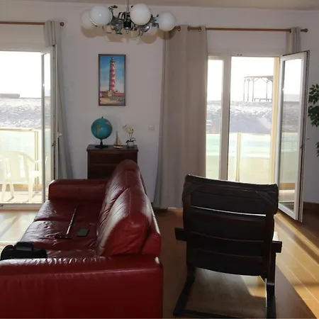 Apartment Em Frente Ao Mar *